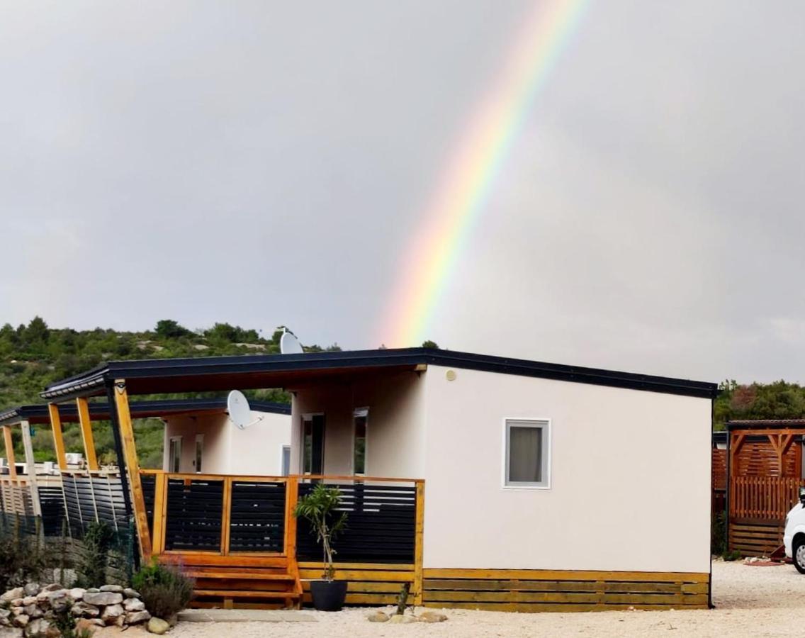 Mobile Home Laura Тисно Екстериор снимка