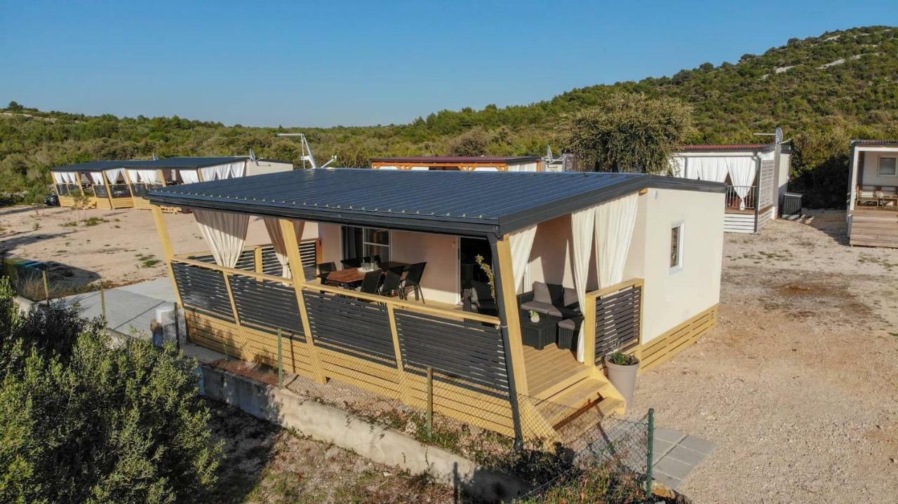 Mobile Home Laura Тисно Екстериор снимка